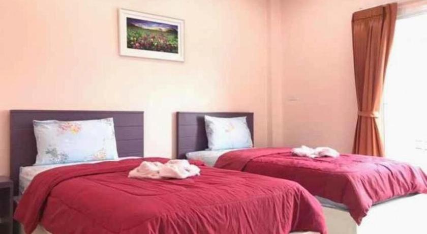 V-House Hotel Транг Екстериор снимка